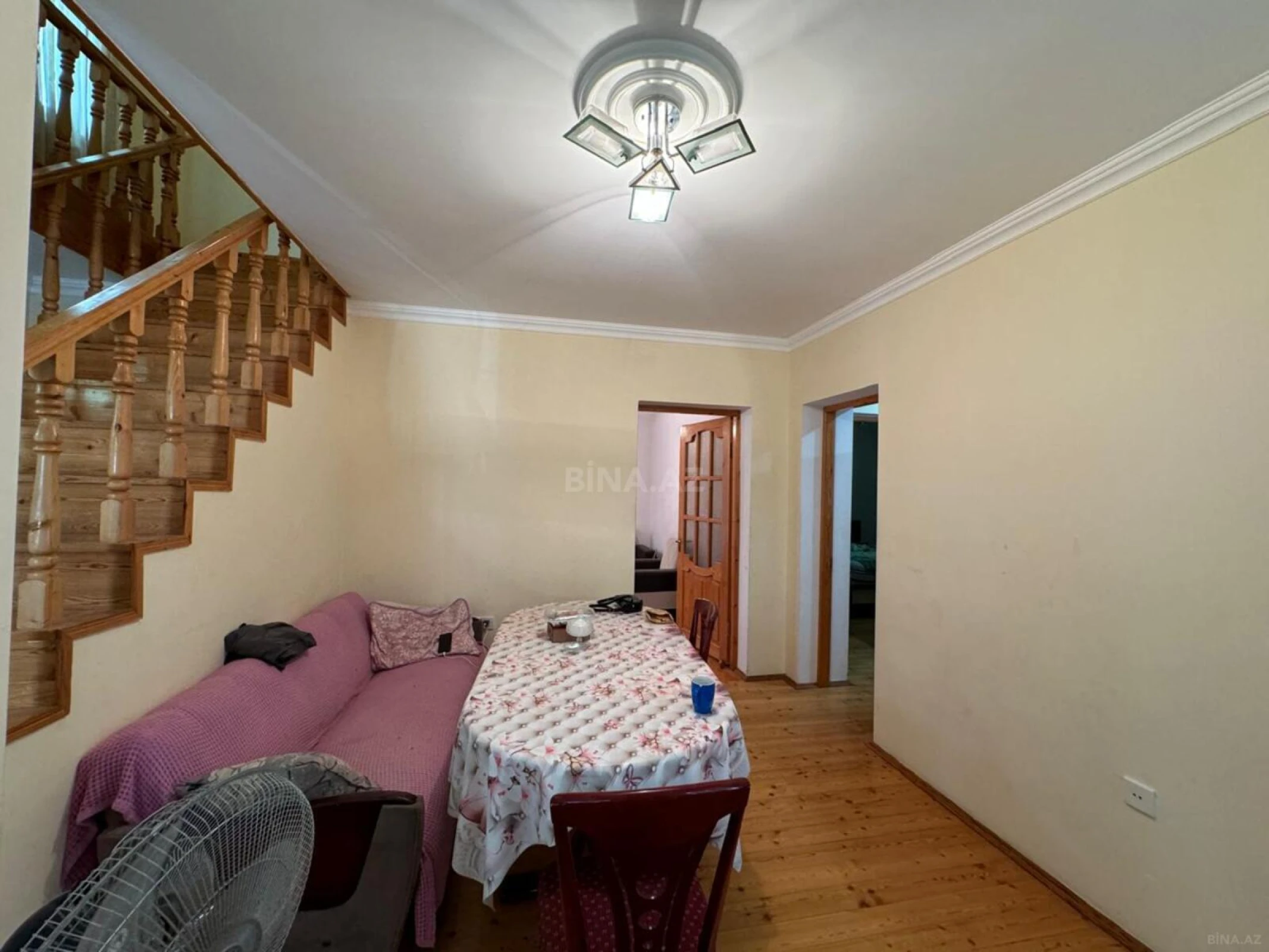 Kirayə verilir 5 otaqlı həyət evi 200 m²