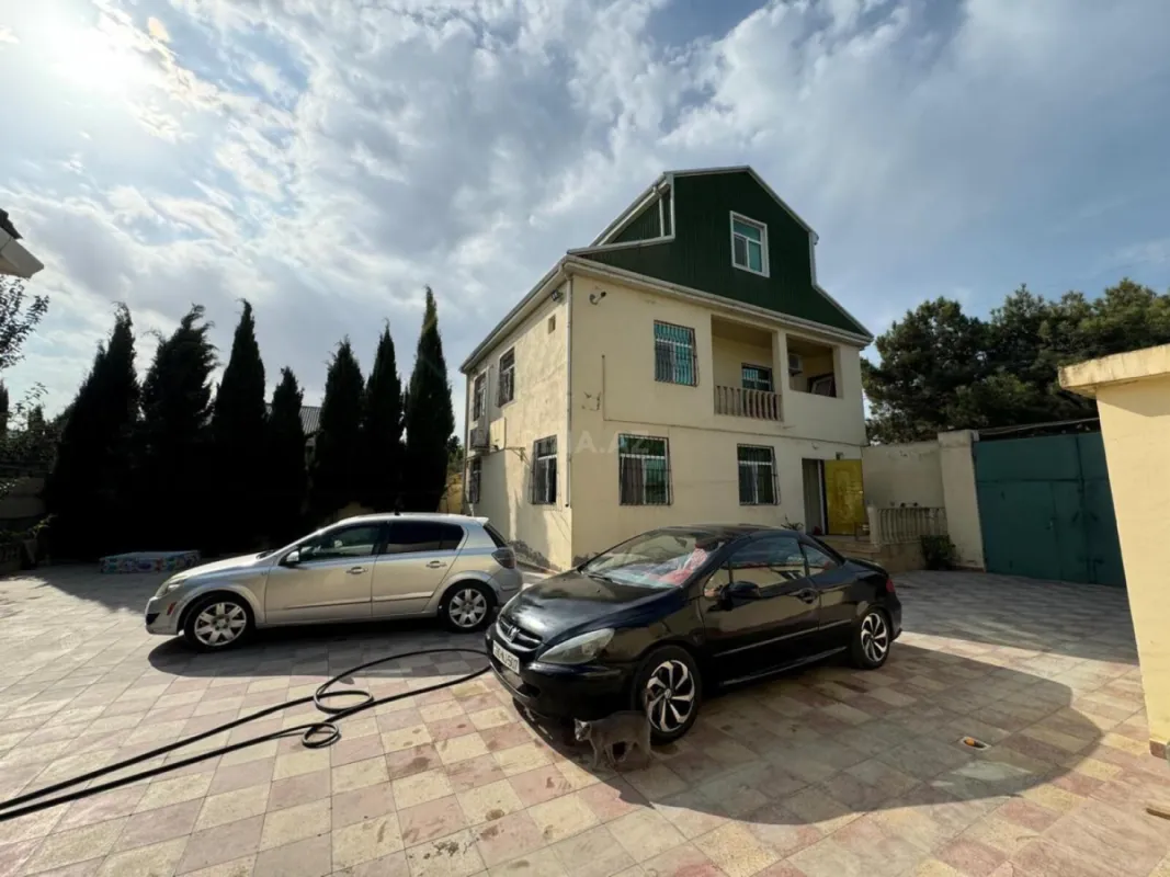 Kirayə verilir 5 otaqlı həyət evi 200 m²