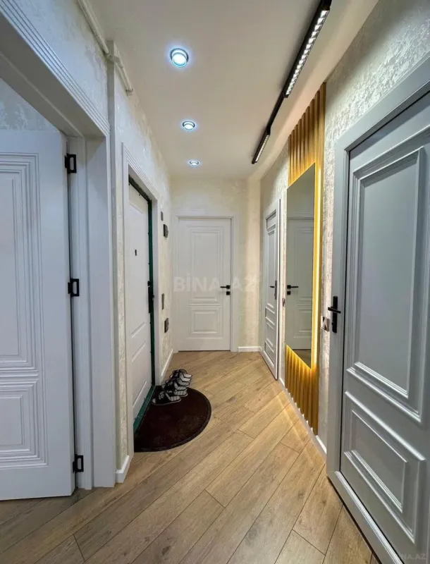 Satılır 2 otaqlı mənzil 60 m²