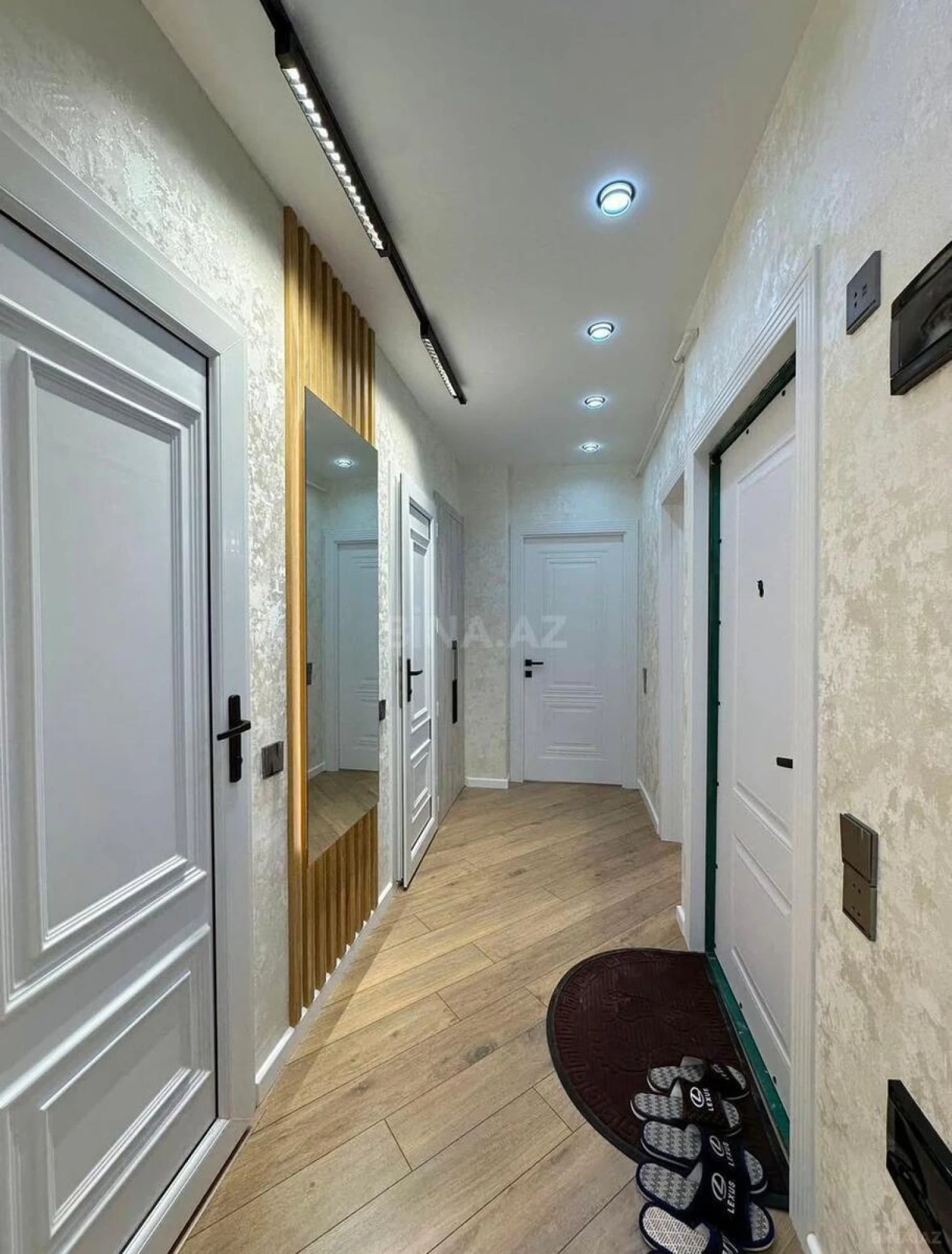 Satılır 2 otaqlı mənzil 60 m²
