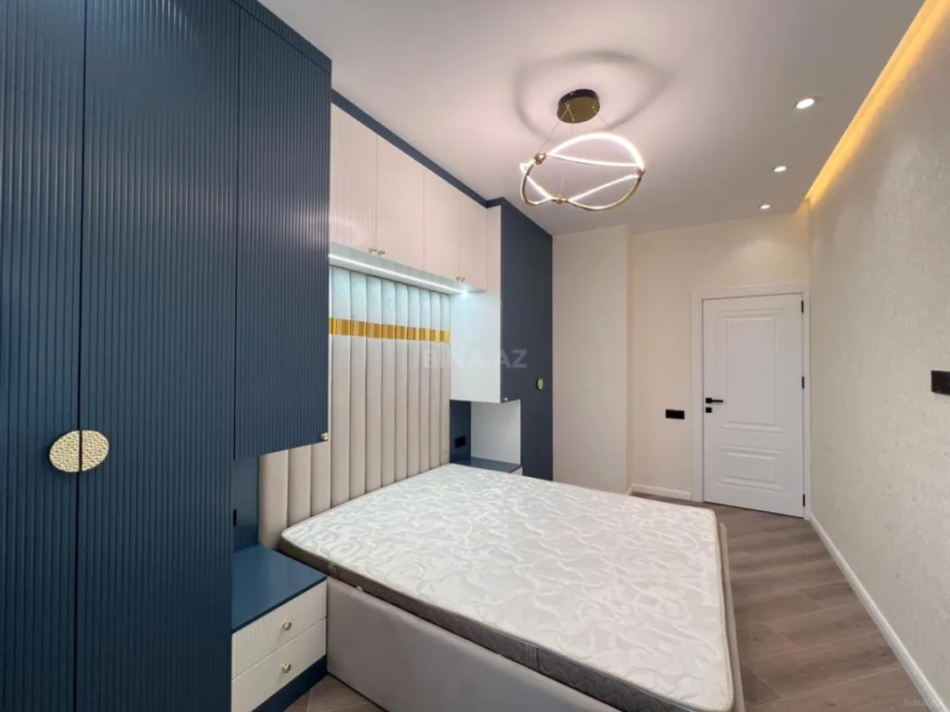 Satılır 2 otaqlı mənzil 67 m²