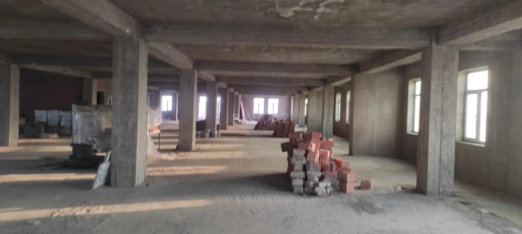 Kirayə verilir obyekt 1200 m²