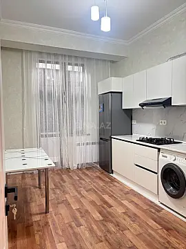 Kirayə verilir 2 otaqlı mənzil 80 m²