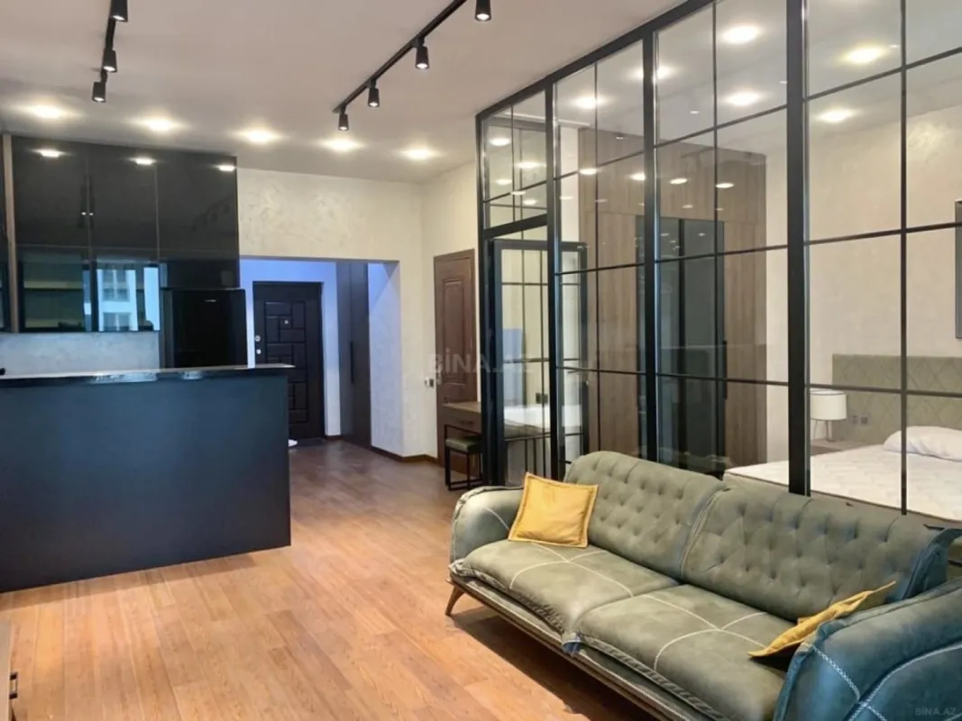 Kirayə verilir 2 otaqlı mənzil 65 m²