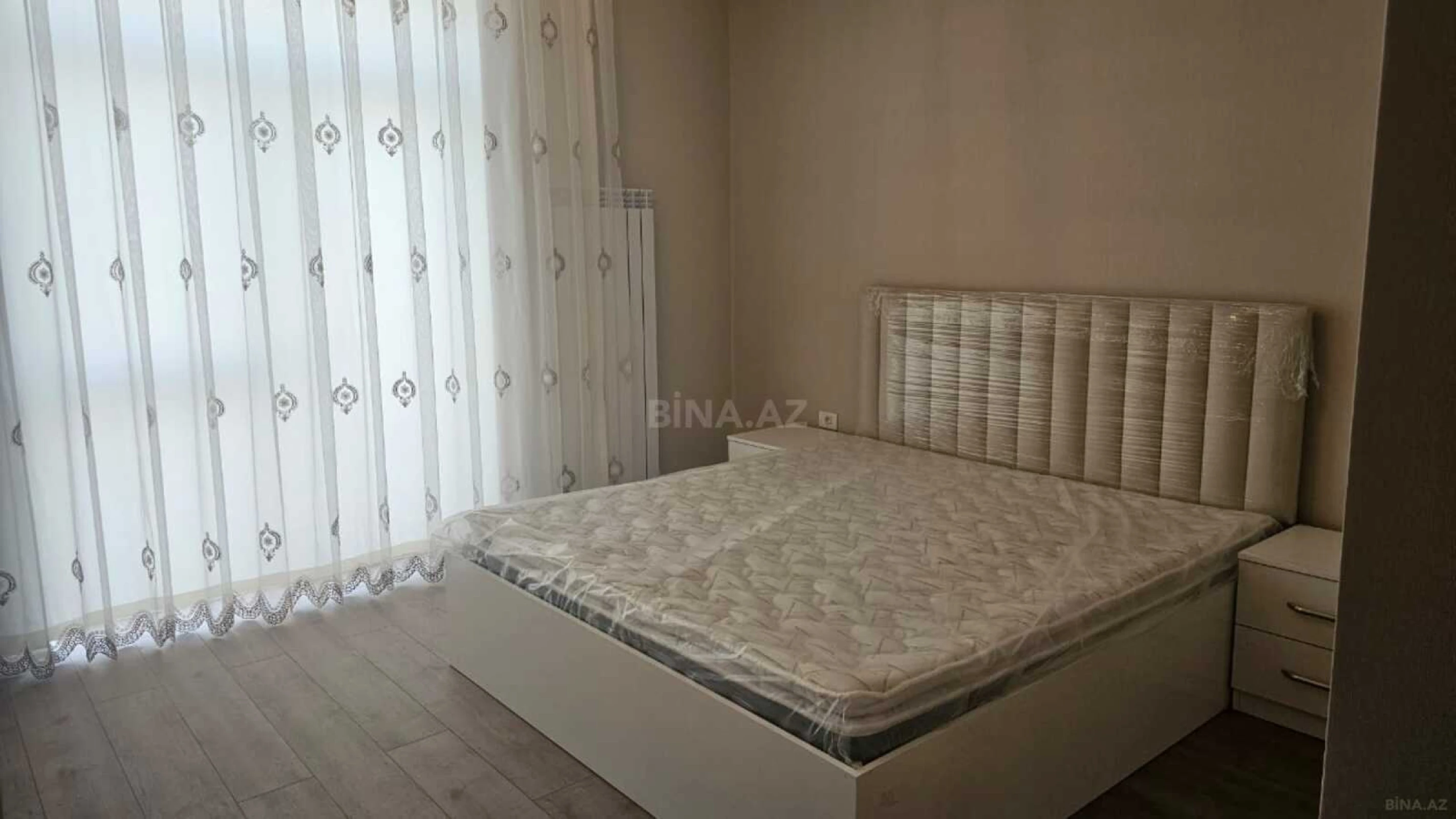 Kirayə verilir 3 otaqlı mənzil 110 m²