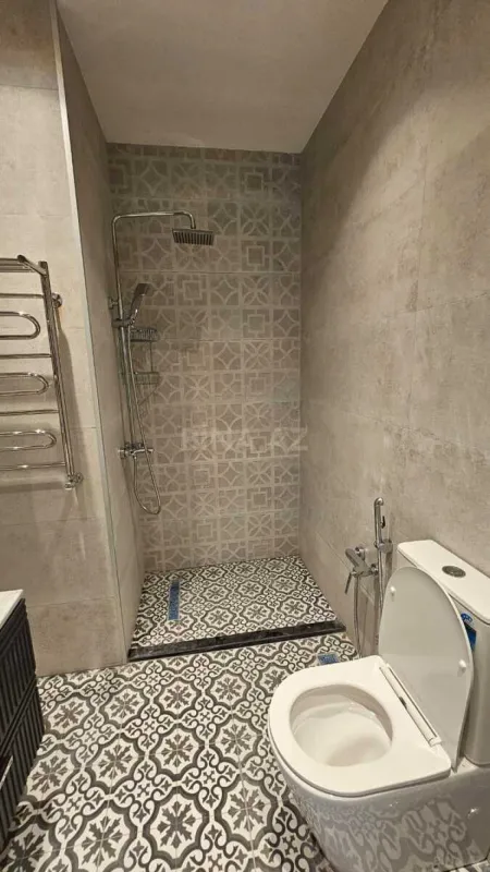 Kirayə verilir 3 otaqlı mənzil 110 m²