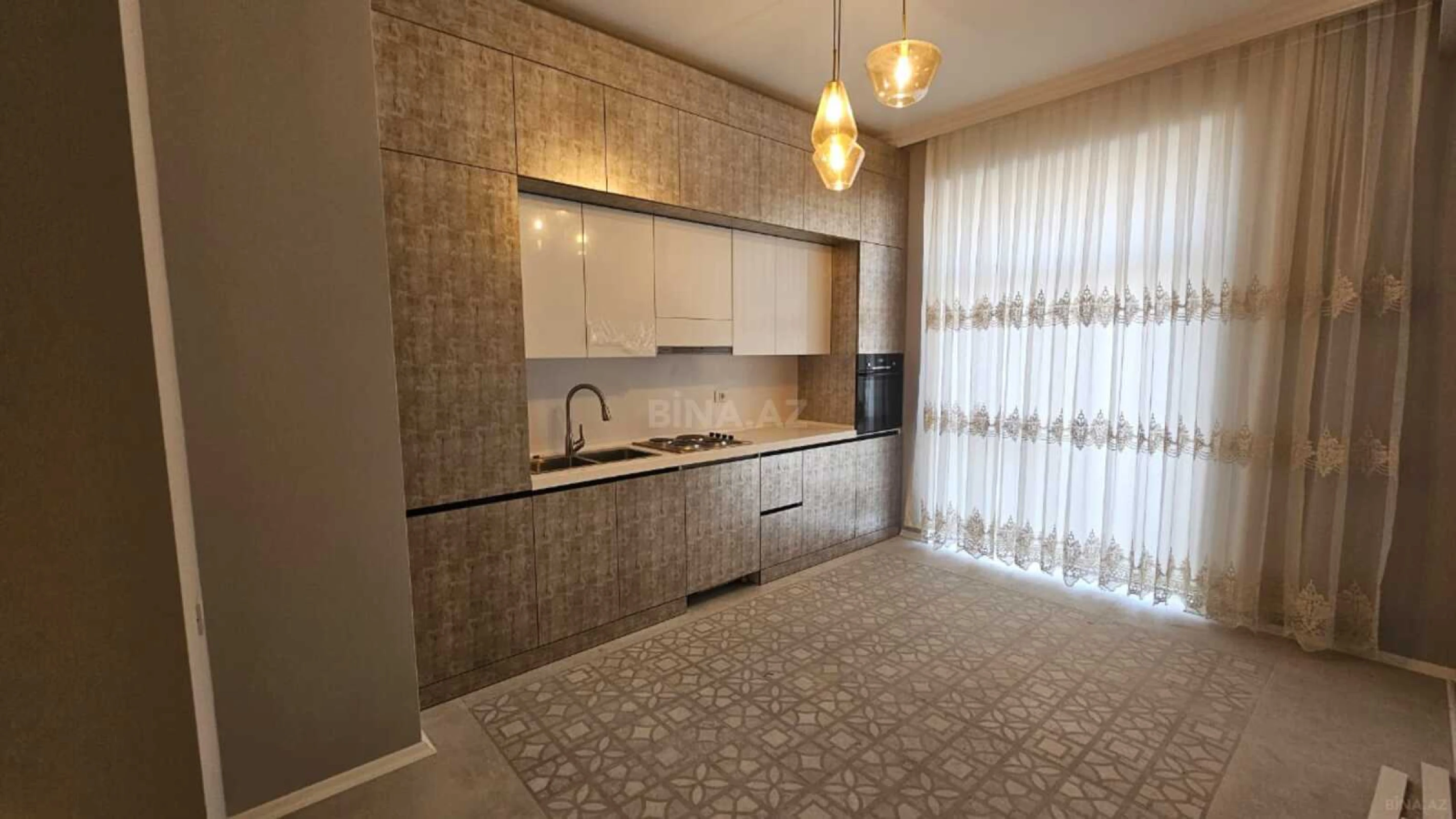 Kirayə verilir 3 otaqlı mənzil 110 m²