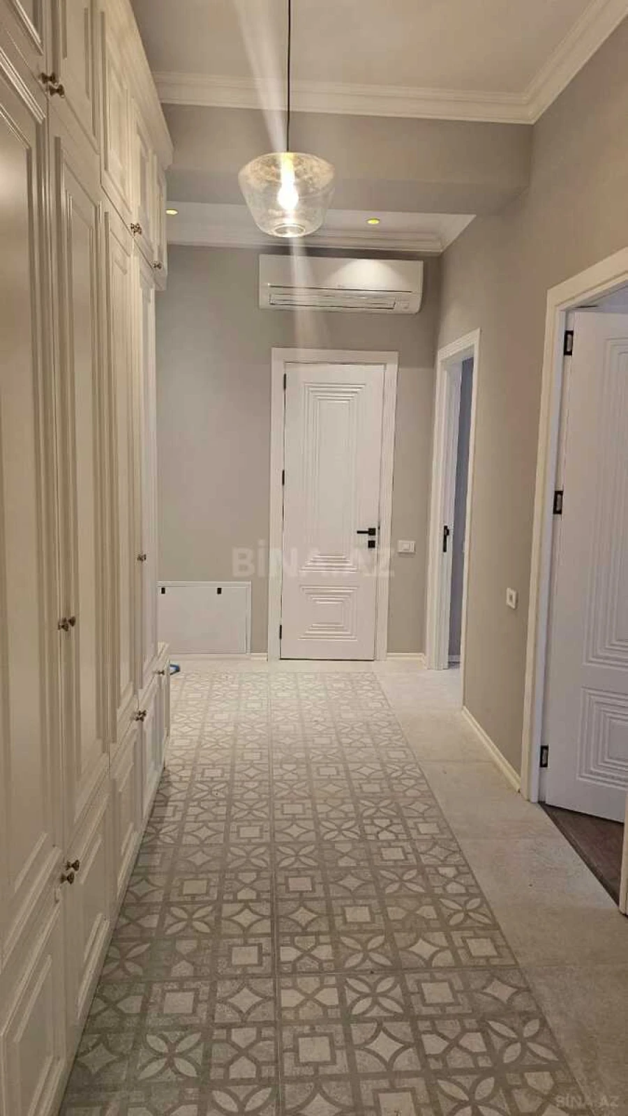 Kirayə verilir 3 otaqlı mənzil 110 m²