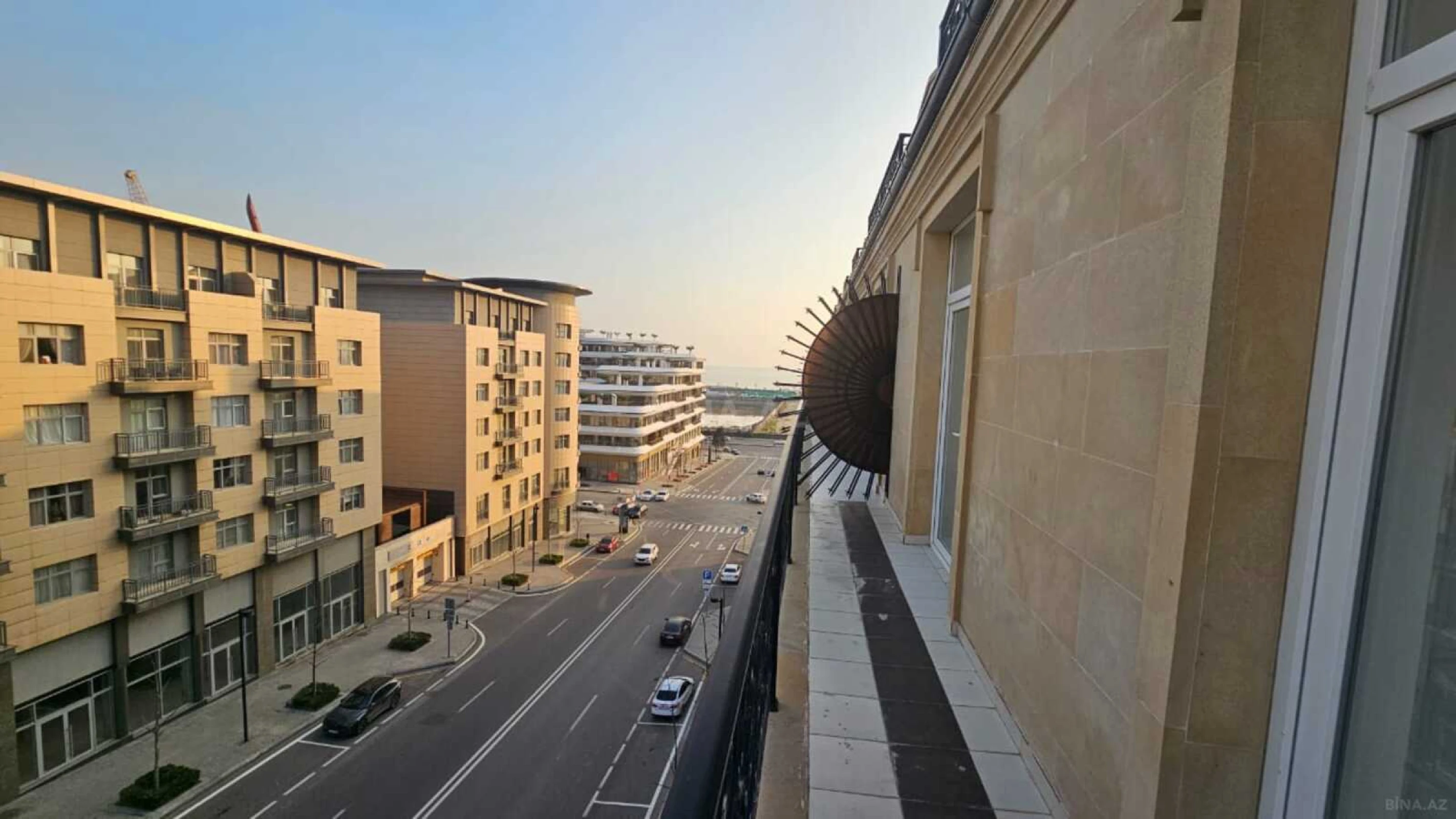 Kirayə verilir 3 otaqlı mənzil 110 m²