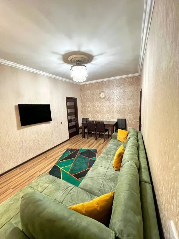 Satılır 2 otaqlı mənzil 50 m²