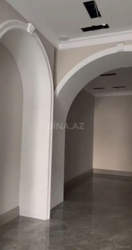 Kirayə verilir obyekt 290 m²