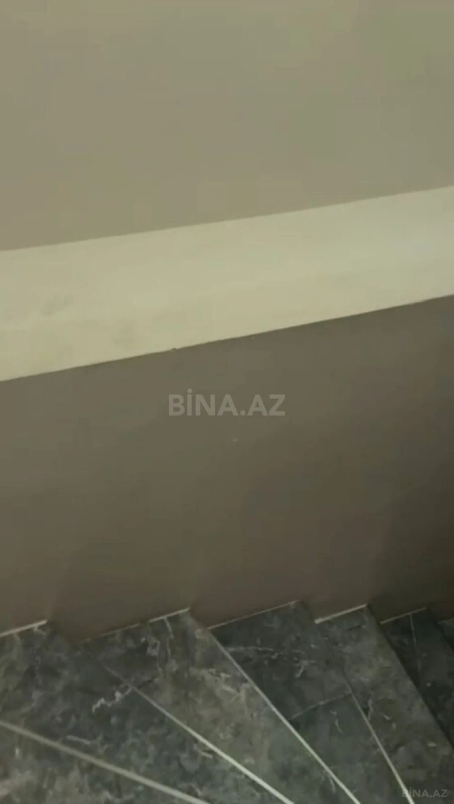 Kirayə verilir obyekt 290 m²