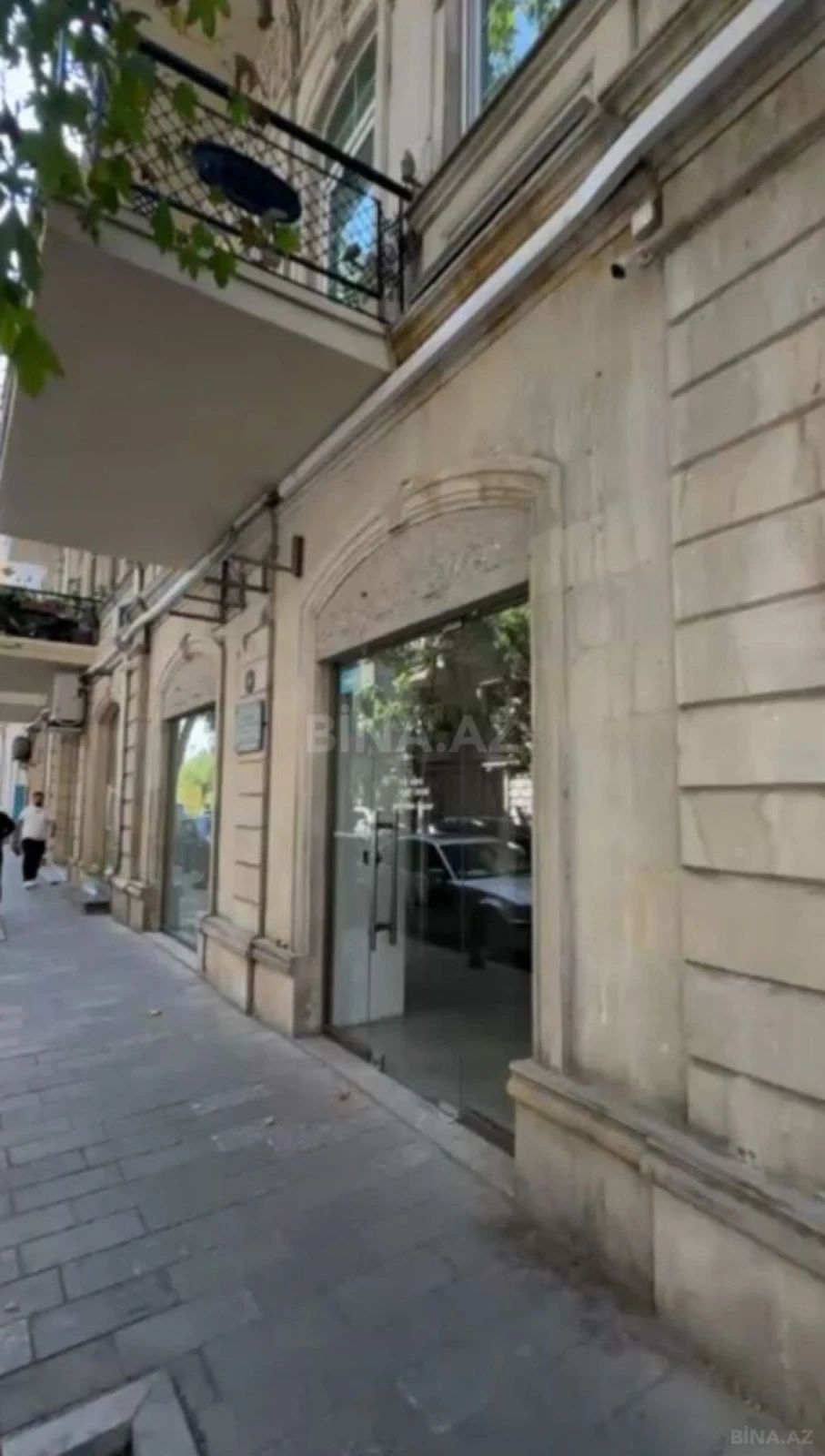 Kirayə verilir obyekt 290 m²