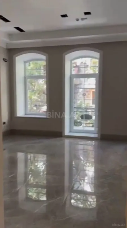 Kirayə verilir obyekt 290 m²