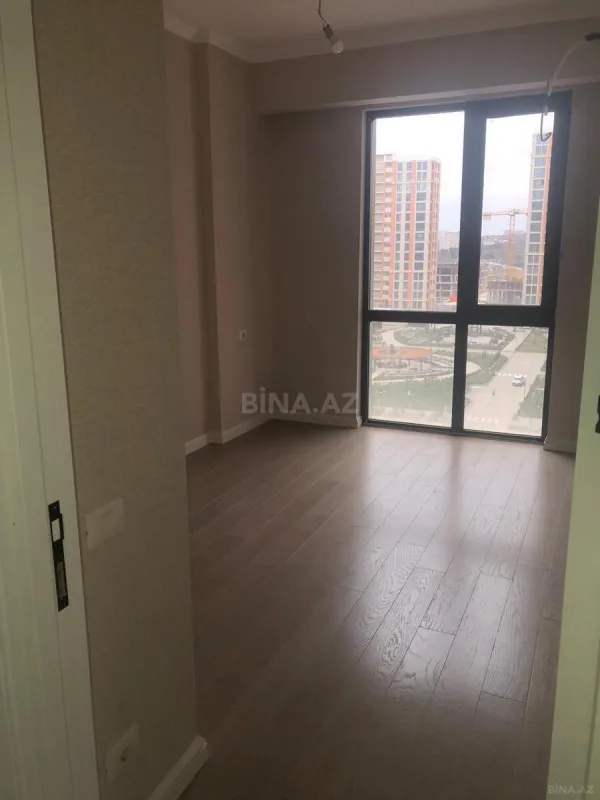 Kirayə verilir 2 otaqlı mənzil 80 m²