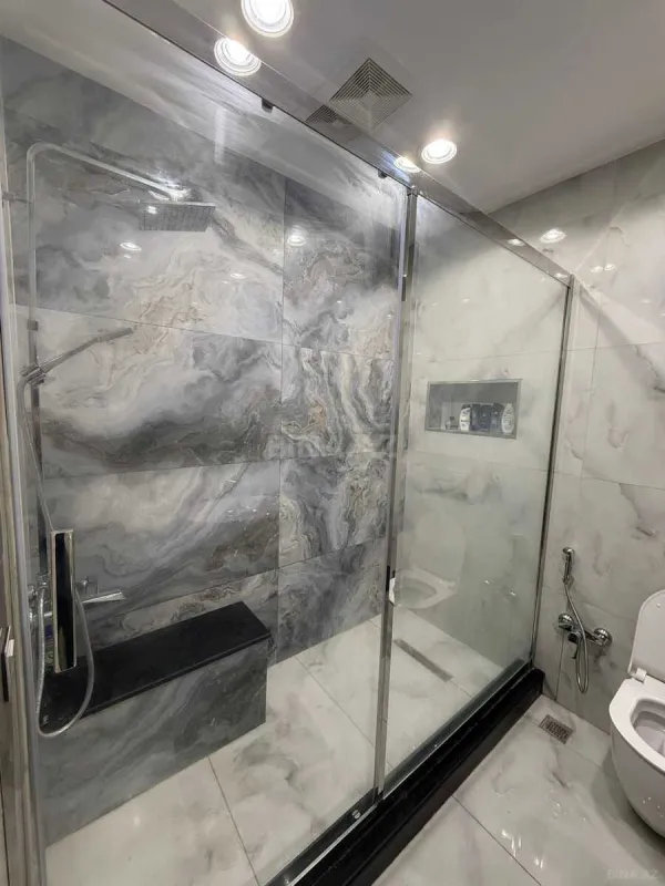 Kirayə verilir 2 otaqlı mənzil 85 m²