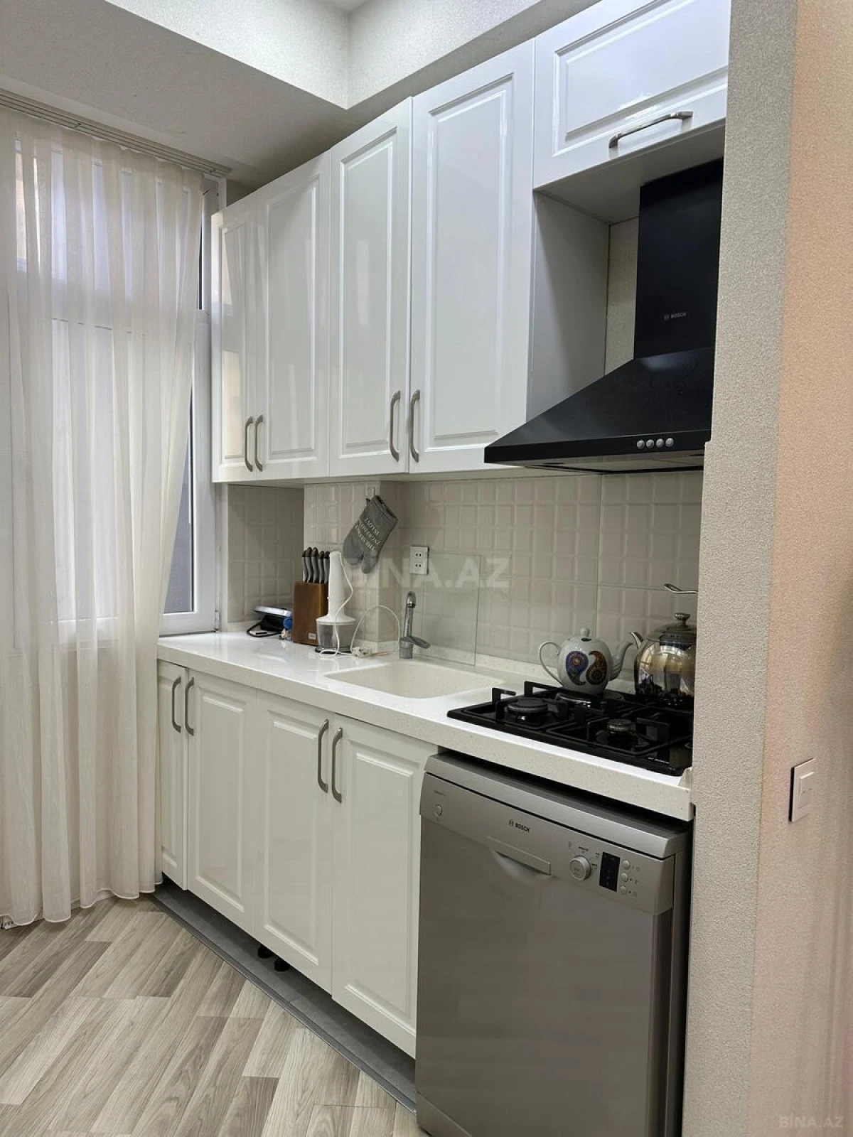 Satılır 3 otaqlı mənzil 64 m²