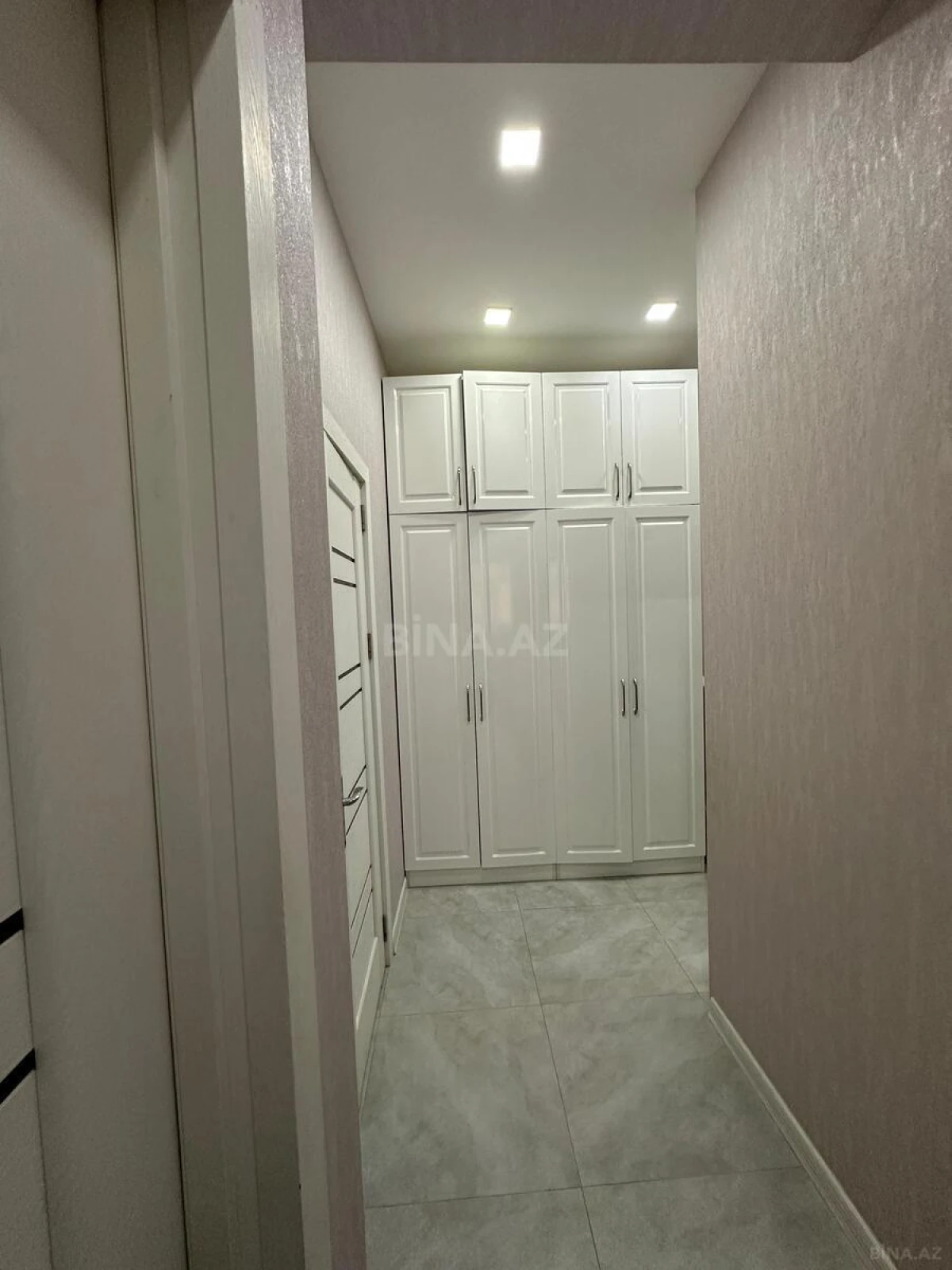 Satılır 3 otaqlı mənzil 64 m²