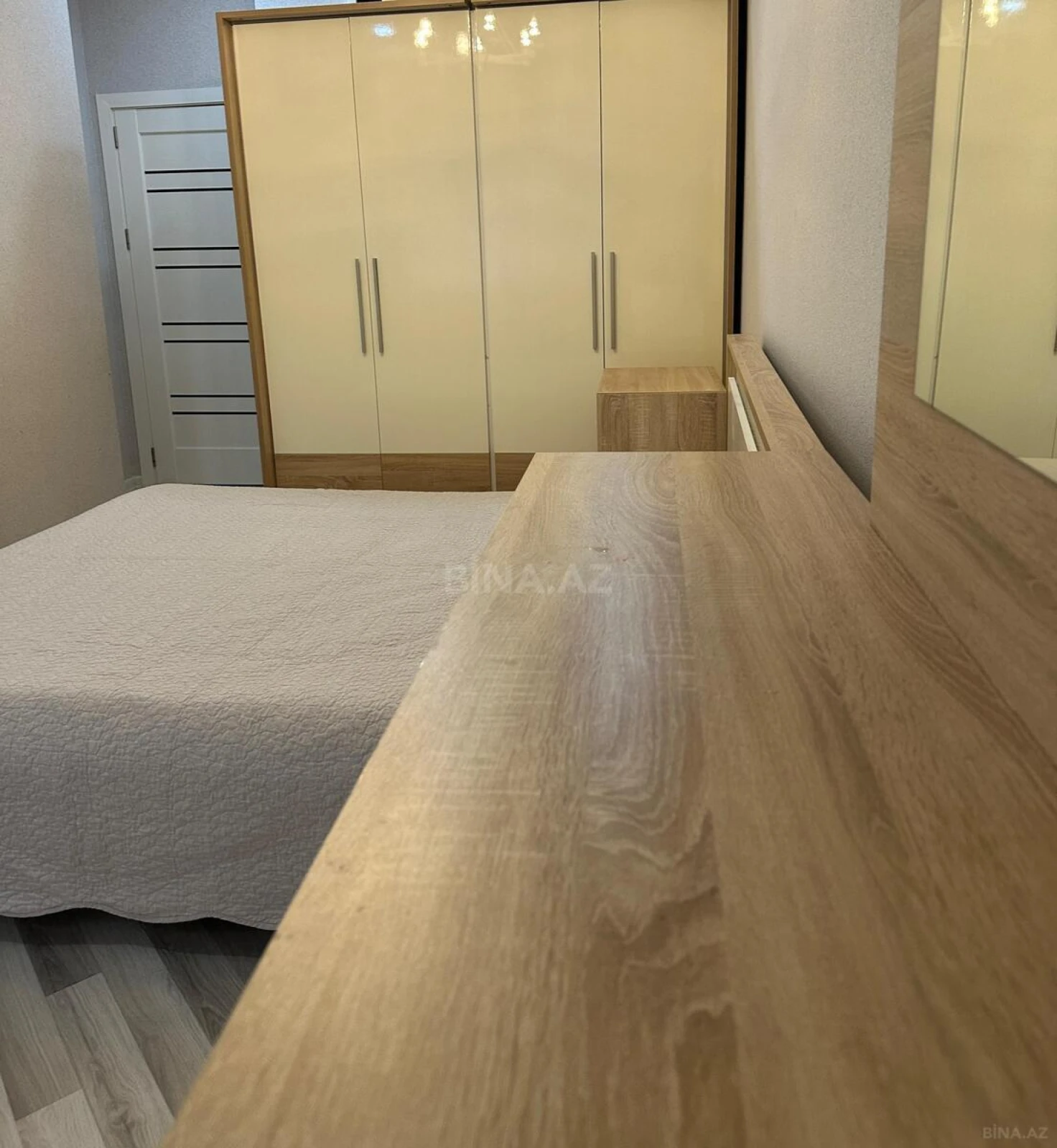 Satılır 3 otaqlı mənzil 64 m²