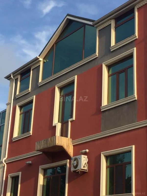 Satılır 7 otaqlı həyət evi 500 m²