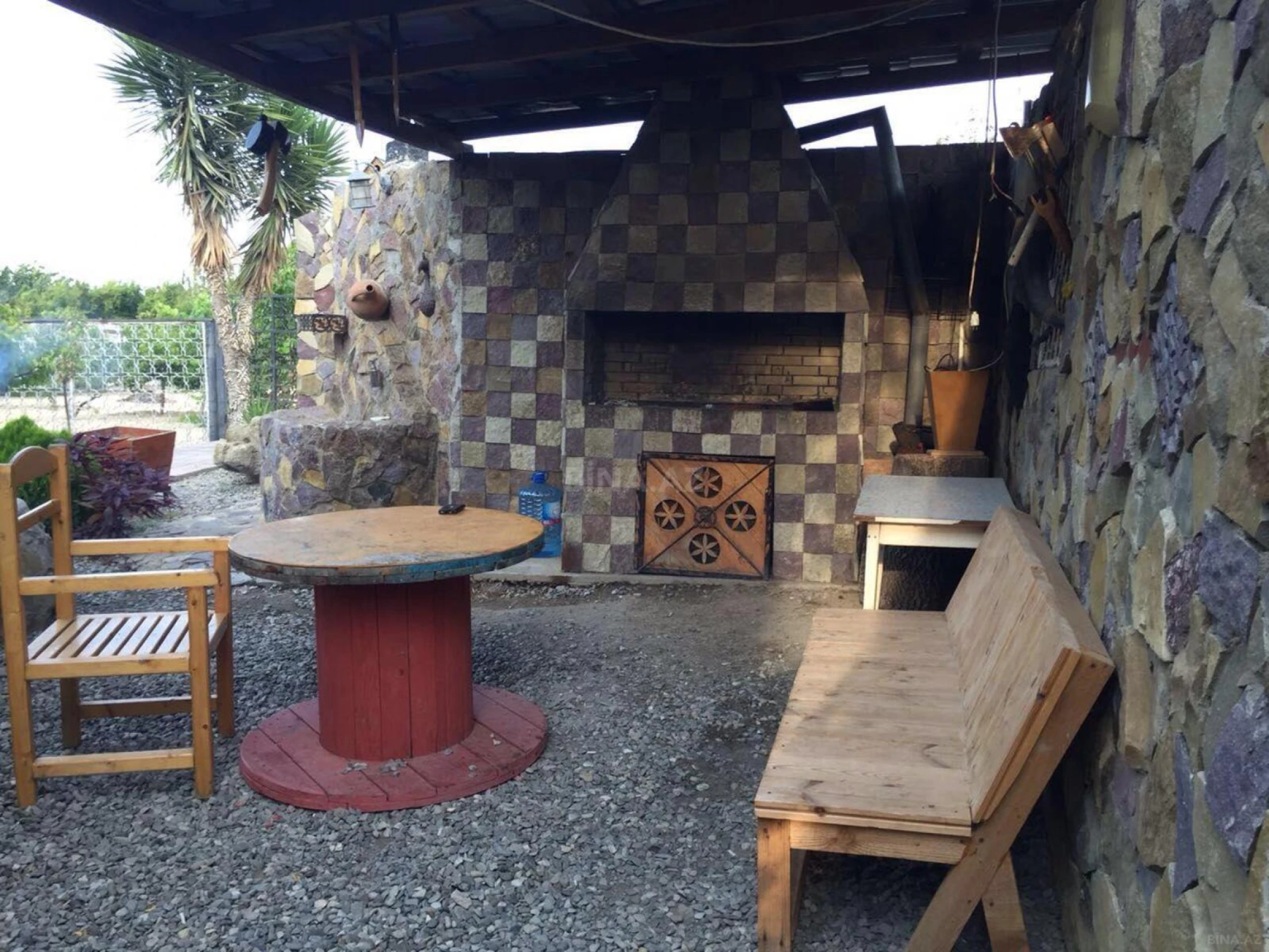 Satılır 7 otaqlı həyət evi 500 m²