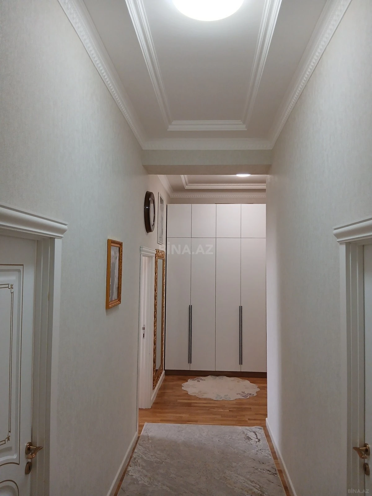 Satılır 4 otaqlı mənzil 105 m²