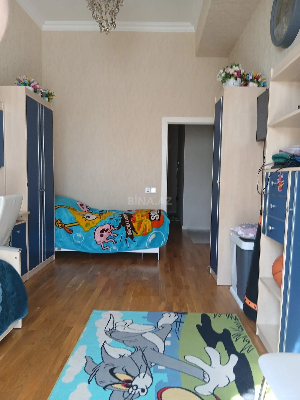 Satılır 4 otaqlı mənzil 105 m²