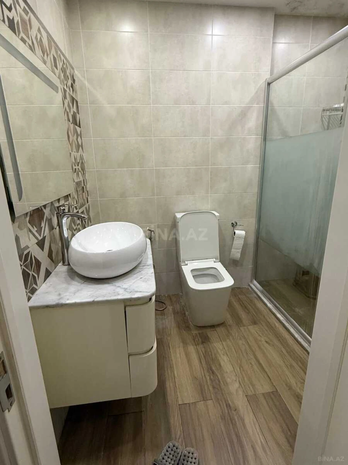 Kirayə verilir 3 otaqlı mənzil 95 m²