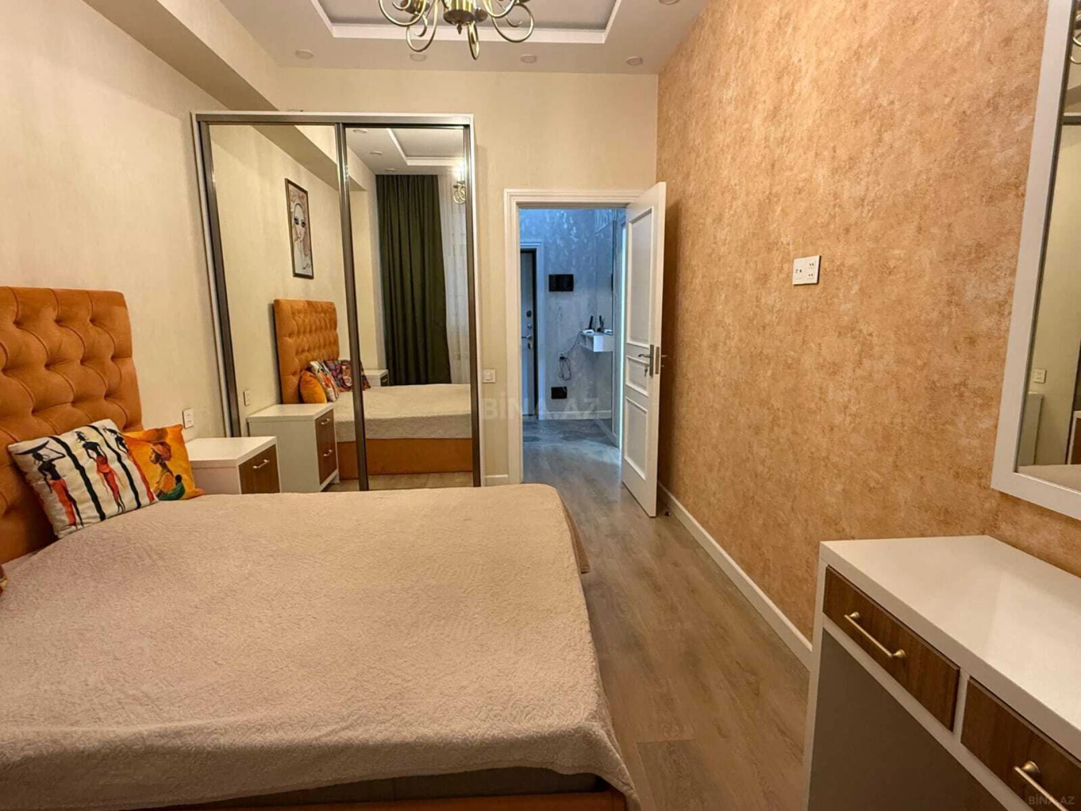 Kirayə verilir 3 otaqlı mənzil 95 m²
