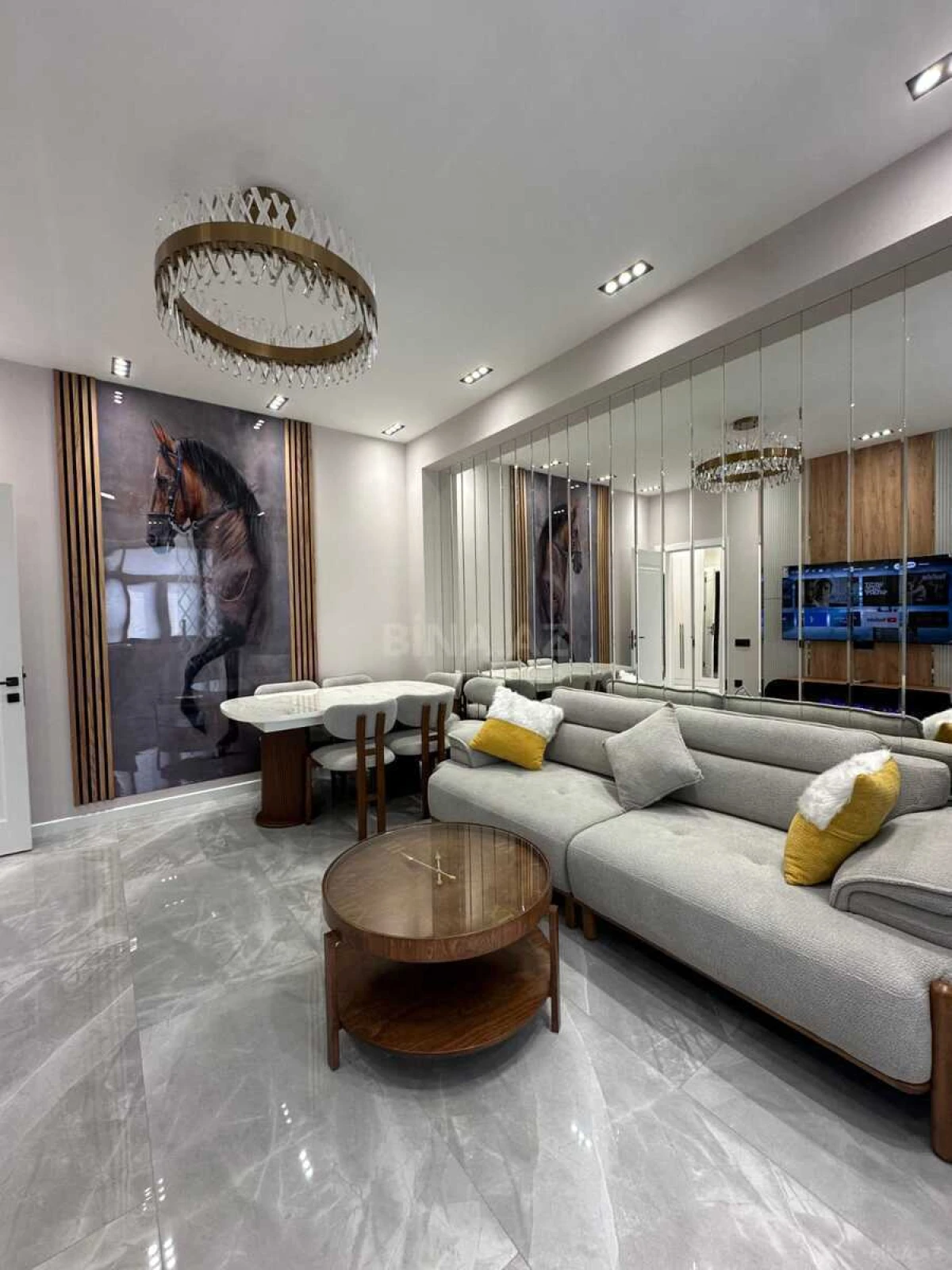 Satılır 3 otaqlı mənzil 110 m²