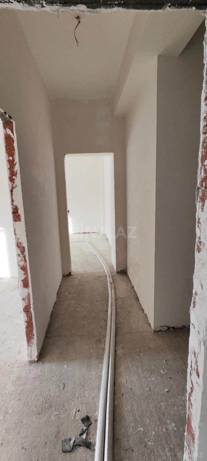 Satılır 3 otaqlı mənzil 74 m²