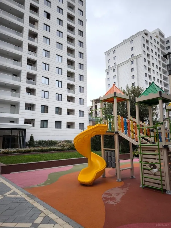 Satılır 3 otaqlı mənzil 74 m²