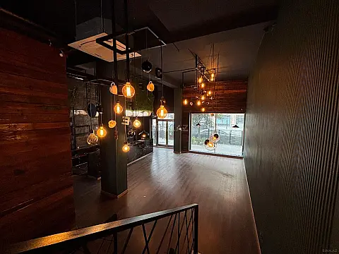 Kirayə verilir obyekt 200 m²