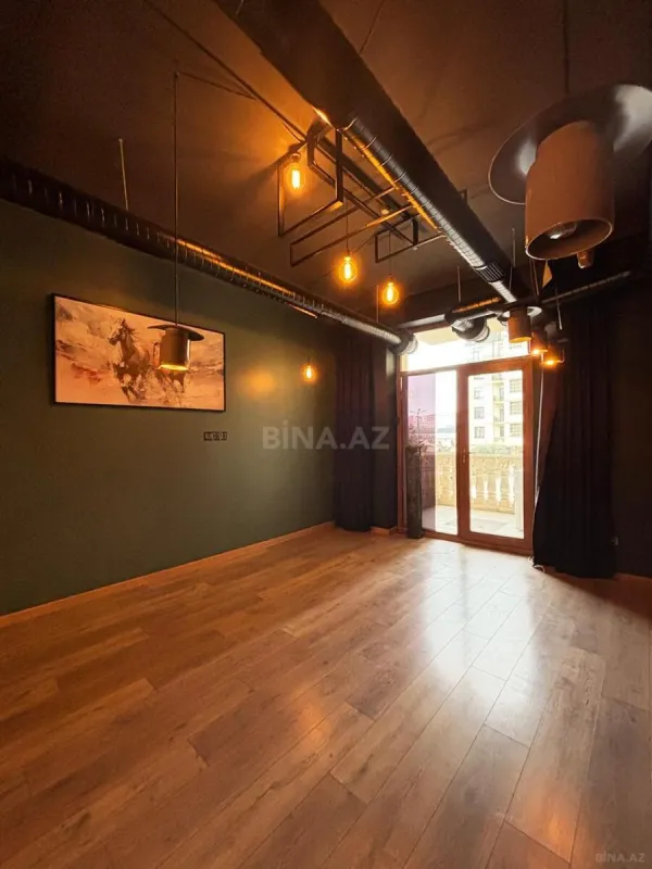 Kirayə verilir obyekt 200 m²