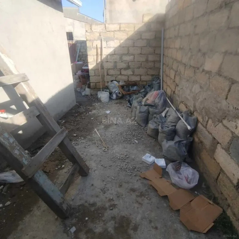 Satılır 1 otaqlı həyət evi 32 m²