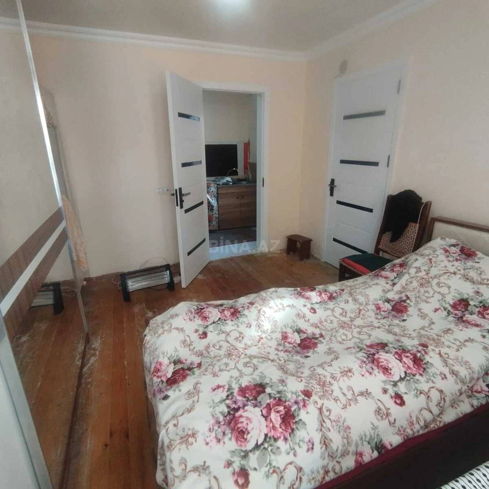 Satılır 1 otaqlı həyət evi 32 m²