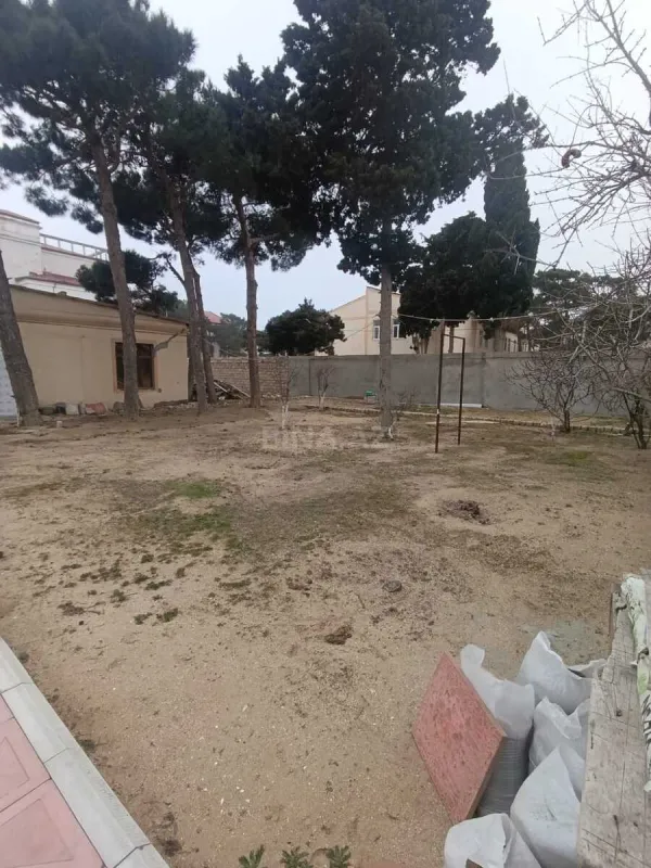 Satılır 4 otaqlı həyət evi 155 m²