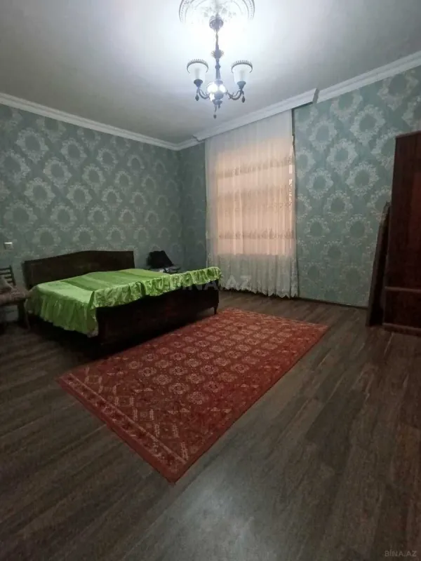 Satılır 4 otaqlı həyət evi 155 m²