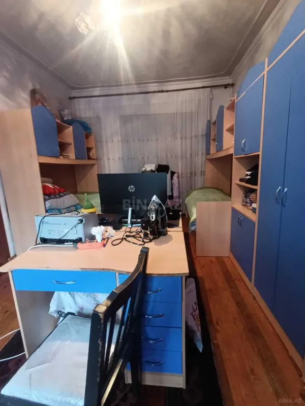 Satılır 4 otaqlı həyət evi 155 m²