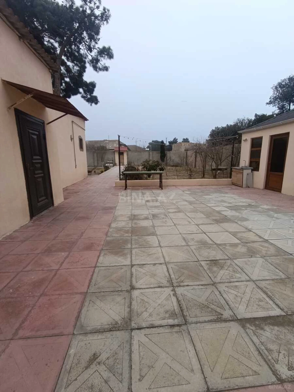 Satılır 4 otaqlı həyət evi 155 m²