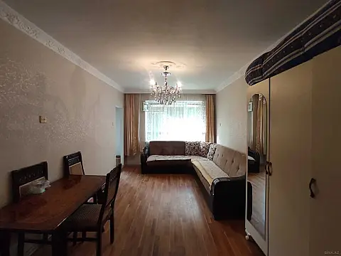Kirayə verilir 1 otaqlı mənzil 18 m² — Bakı, 7-ci mikrorayon 1 otaq 18.00 m²