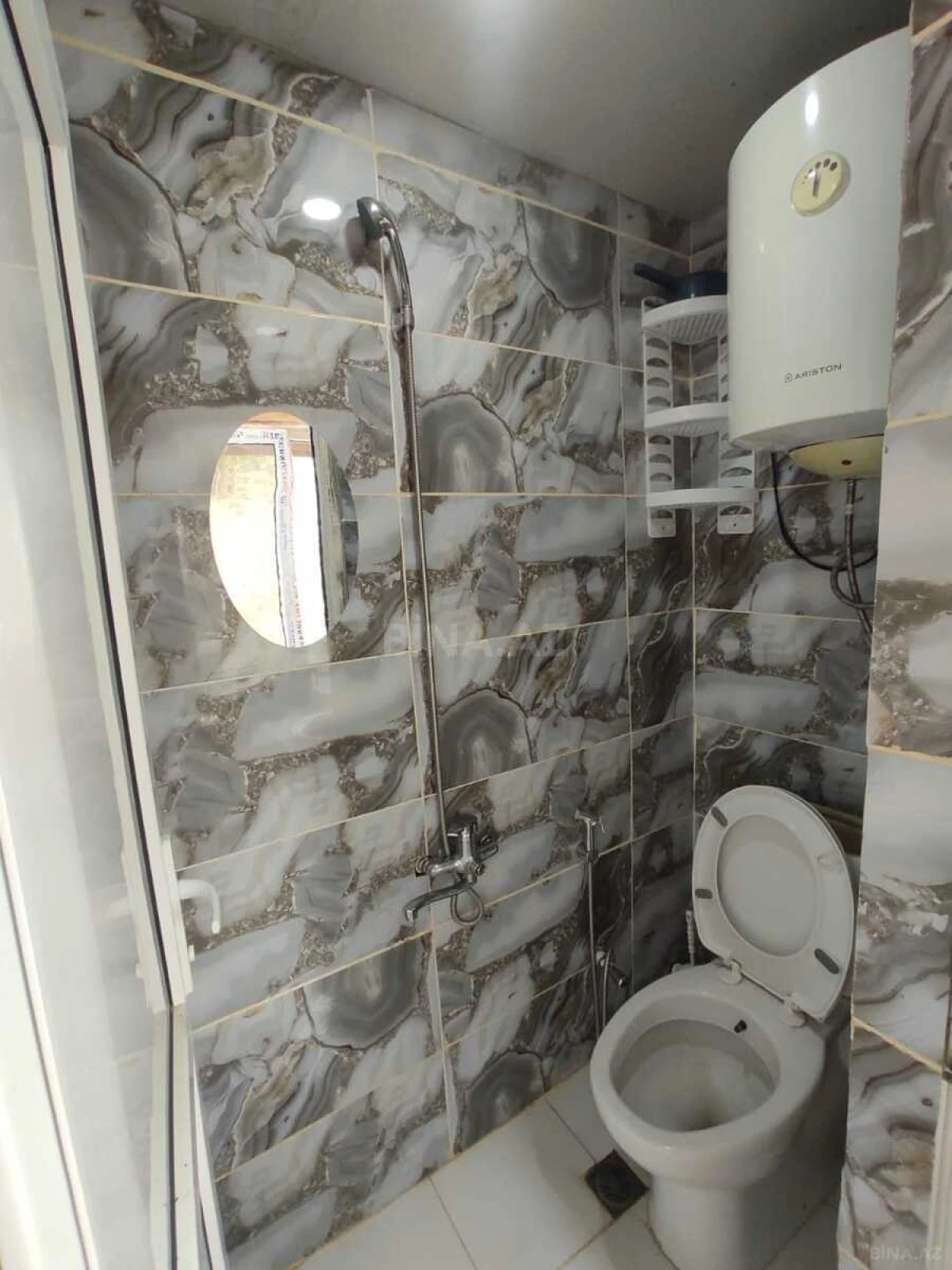 Kirayə verilir 1 otaqlı mənzil 18 m²