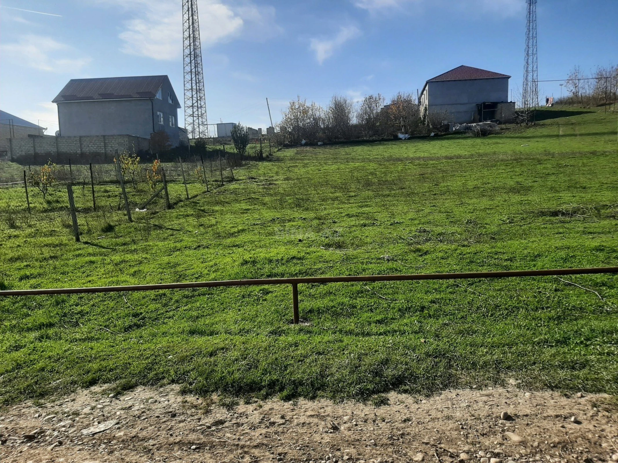 Satılır torpaq sahəsi 8 m²