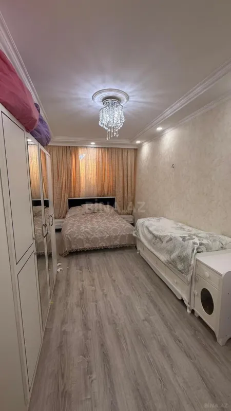 Satılır 2 otaqlı mənzil 62 m²