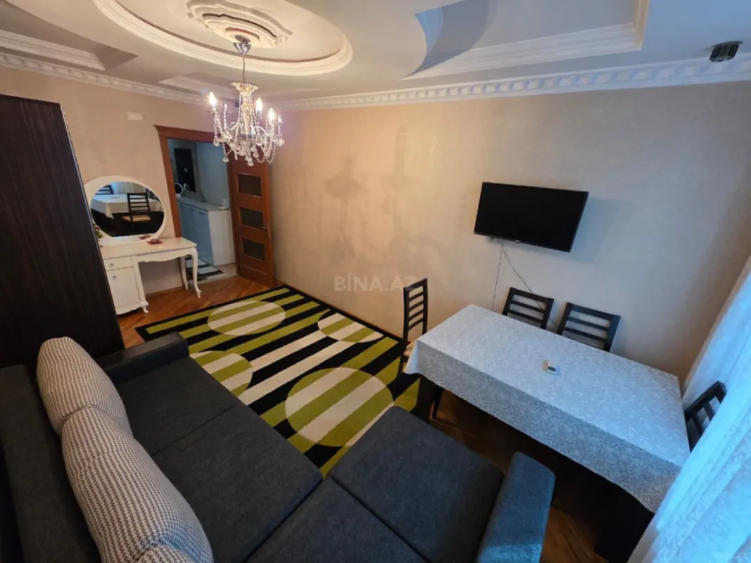 Satılır 2 otaqlı mənzil 52 m²