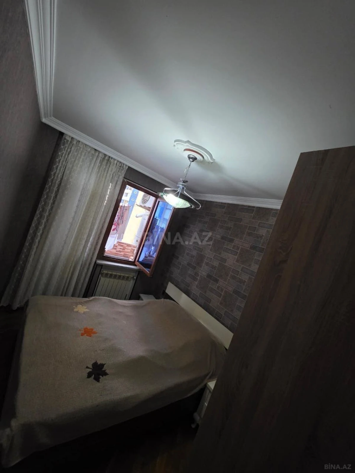 Satılır 2 otaqlı mənzil 52 m²