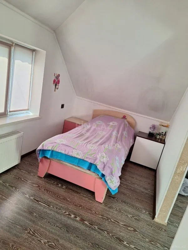 Satılır 3 otaqlı həyət evi 100 m²