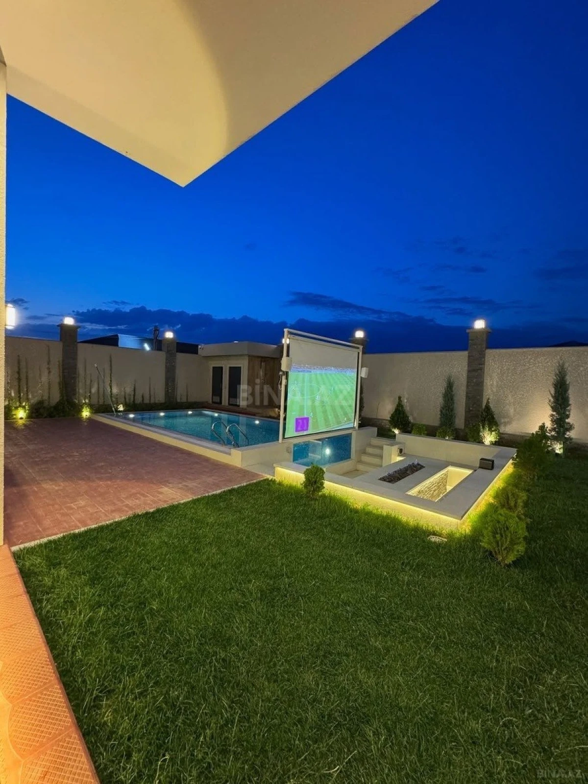 Kirayə verilir 5 otaqlı həyət evi 400 m²