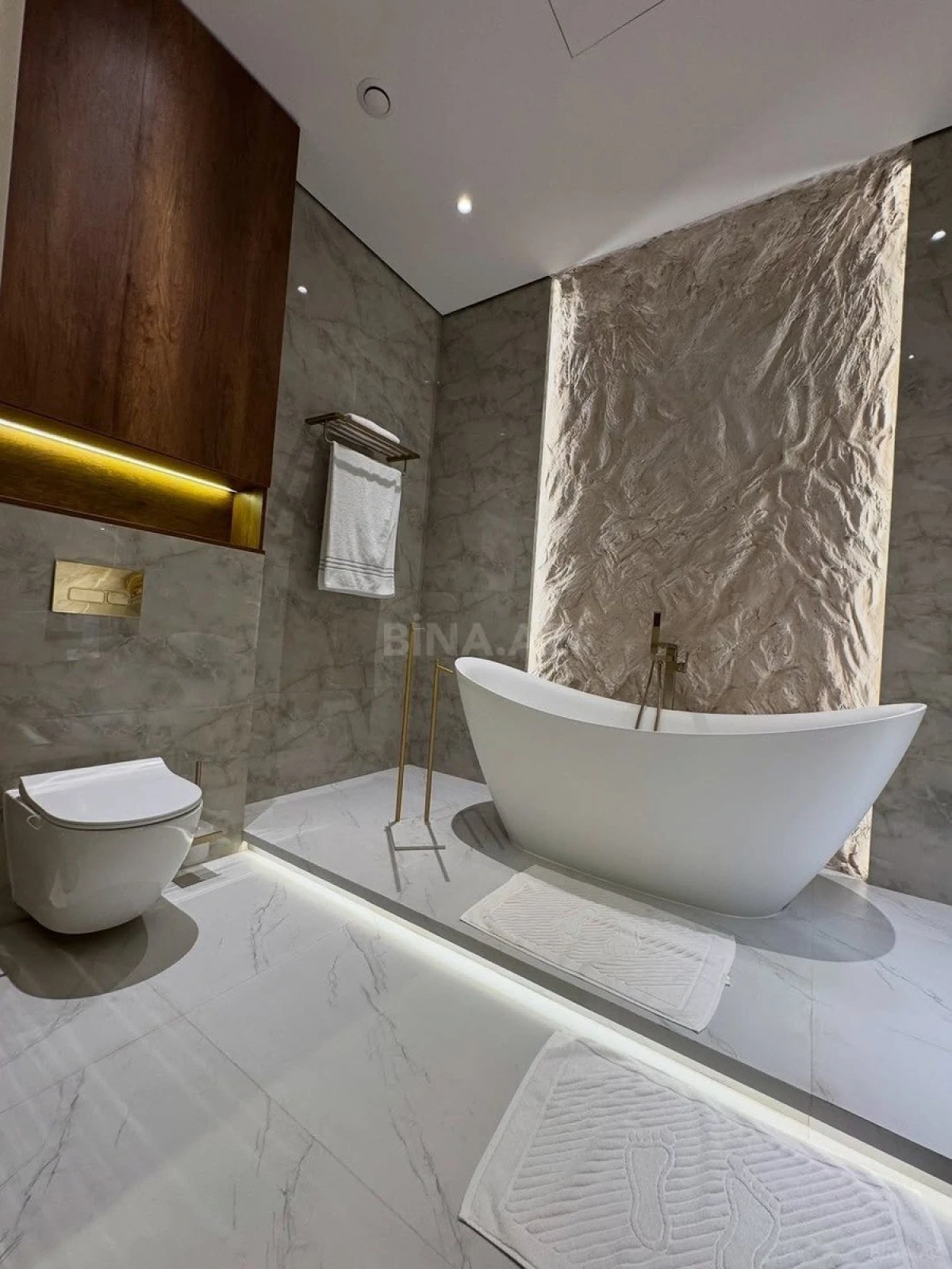 Kirayə verilir 5 otaqlı həyət evi 400 m²