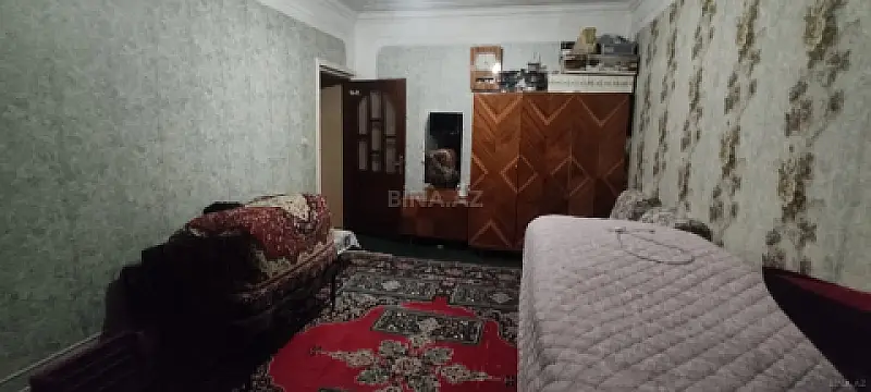 Satılır 5 otaqlı mənzil 100 m²